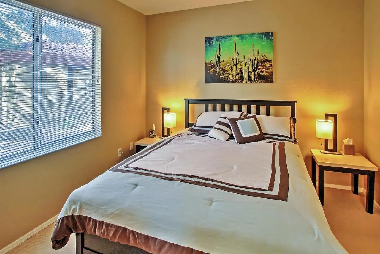 Apartamento Phoenix Abode Pool Access, Near Bellair Golf Club