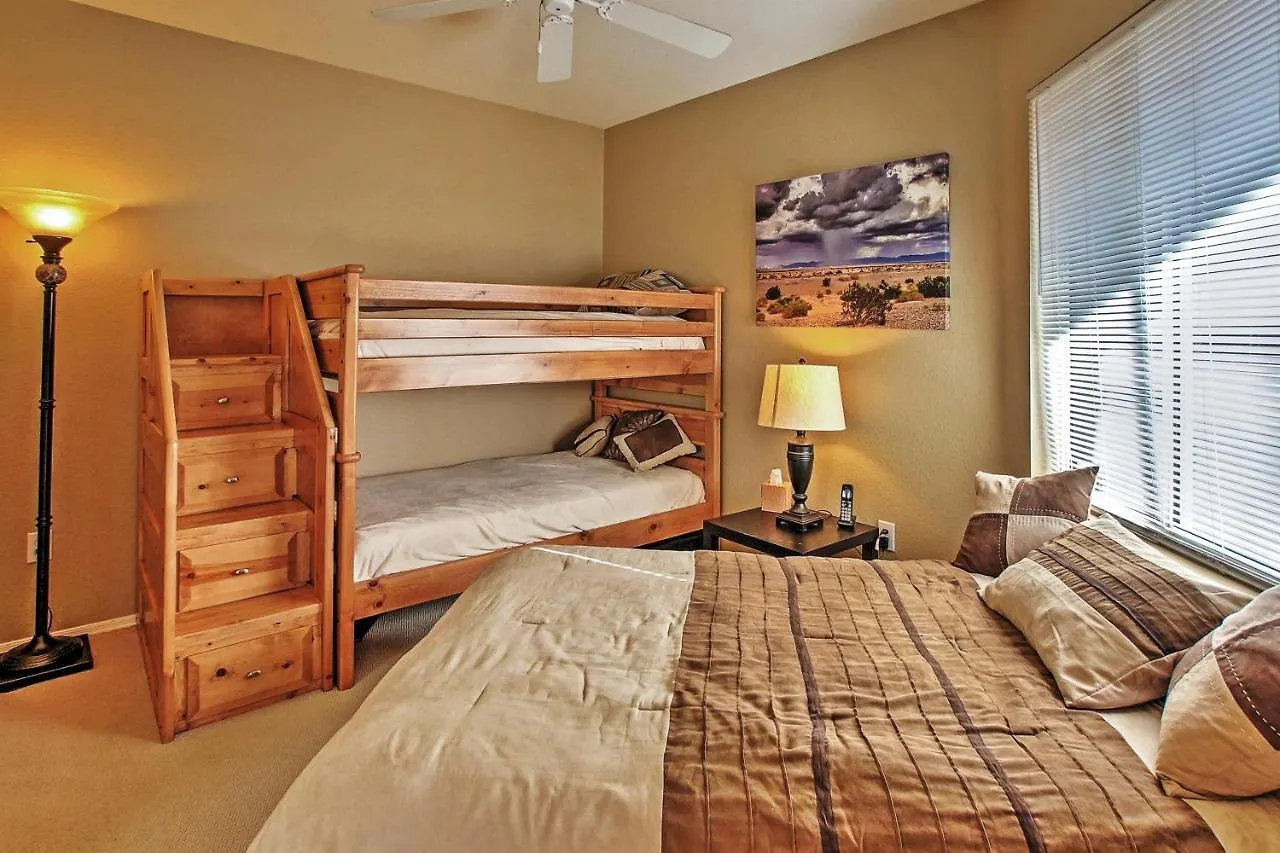 Apartamento Phoenix Abode Pool Access, Near Bellair Golf Club